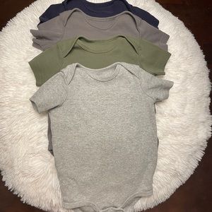 Primary 9-12 month onesie babysuits bodysuits